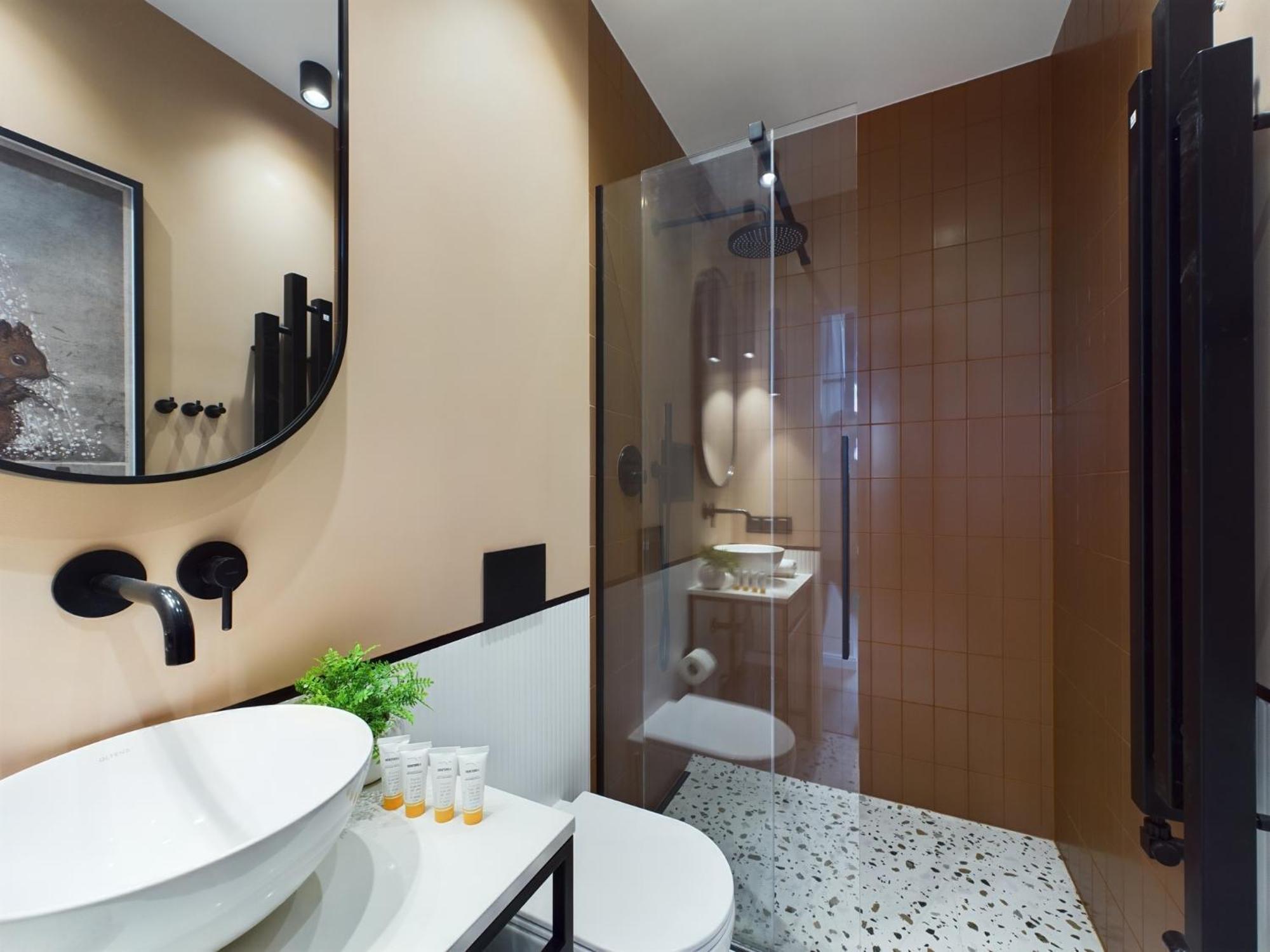 ורשה City Center Apartments Hoza By Noclegi Renters מראה חיצוני תמונה