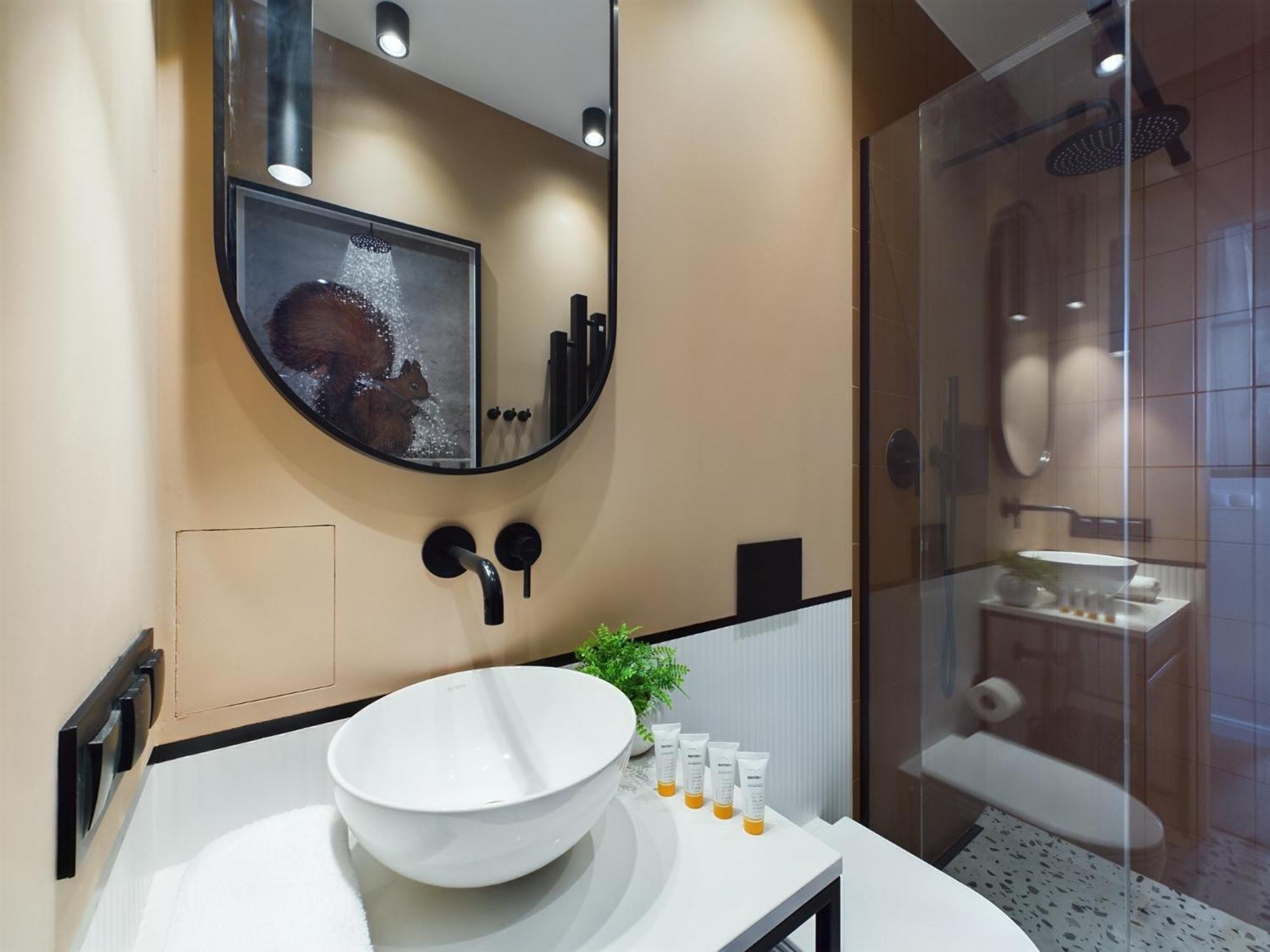ורשה City Center Apartments Hoza By Noclegi Renters מראה חיצוני תמונה